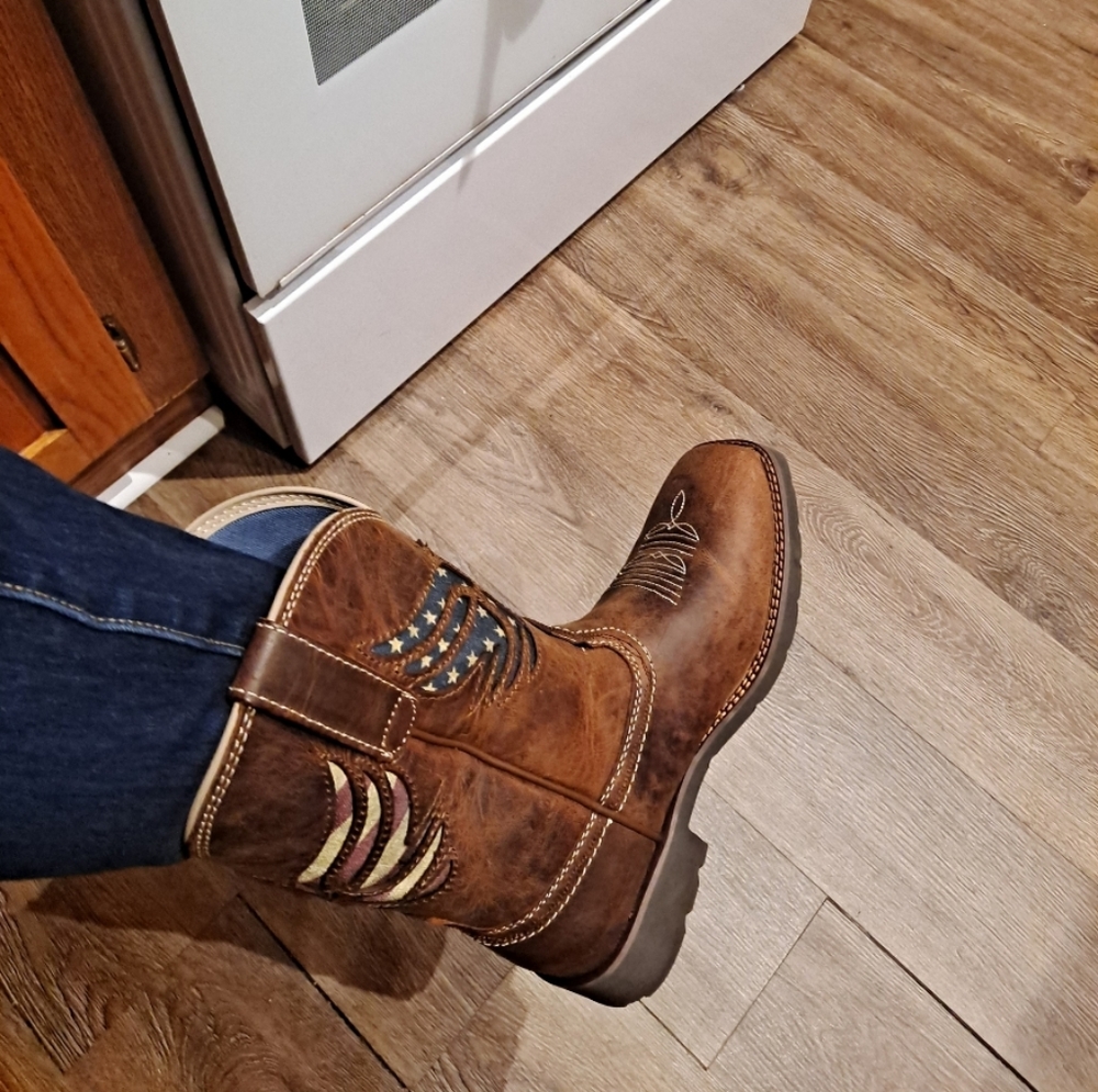 Boots (Brand New)
